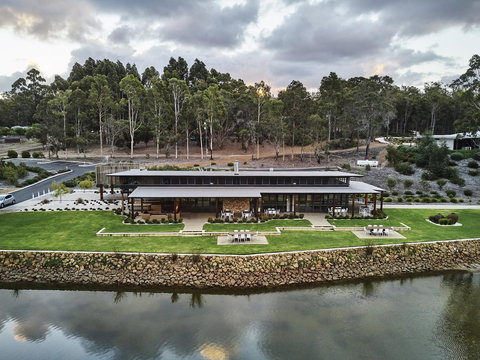 Eight Willows Retreat - Tourism TAS 3
