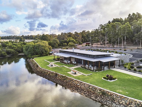 Eight Willows Retreat - Tourism TAS 28