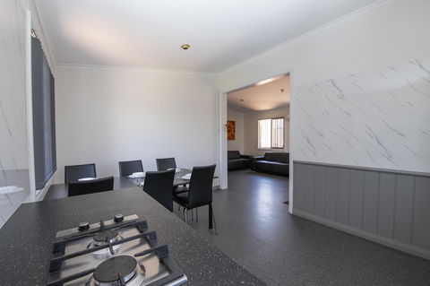 Karrinyup Waters Resort - Hobart Tourism 37