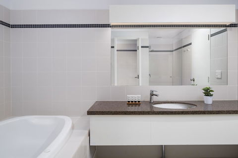 Esplanade Hotel Fremantle - By Rydges - Hobart Tourism 8