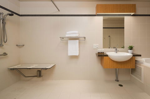 Esplanade Hotel Fremantle - By Rydges - Hobart Tourism 10