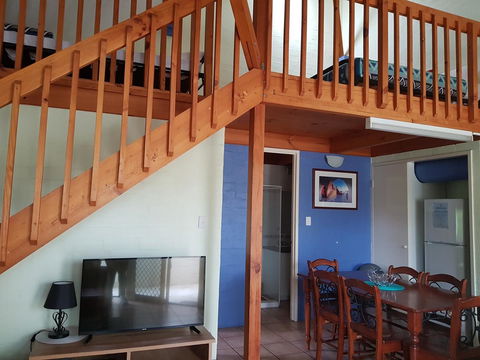 Mandurah Family Resort - Hobart Tourism 9