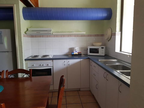 Mandurah Family Resort - Hobart Tourism 7