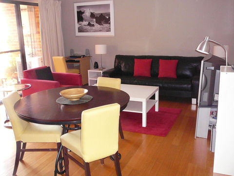 Parklane Apartments - Hobart Tourism 27