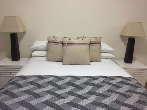 Parklane Apartments - Hobart Tourism 9