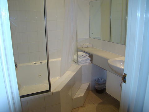 Dunsborough Central Motel - Hobart Tourism 11