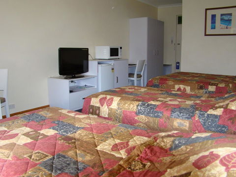 Dunsborough Central Motel - Hobart Tourism 7