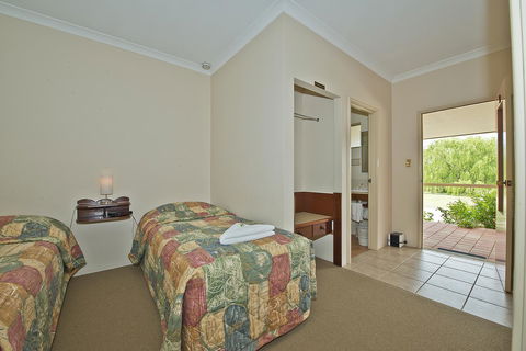 Rayanne Homestead - Hobart Tourism 12