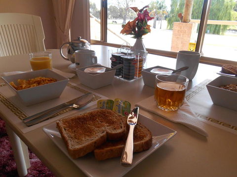 Rayanne Homestead - Hobart Tourism 5