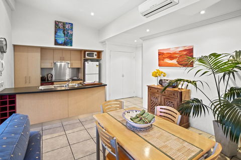 Villa On Fearn - Hobart Tourism 12