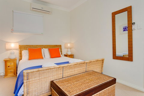 Cottesloe Beach House I - Tourism TAS 5