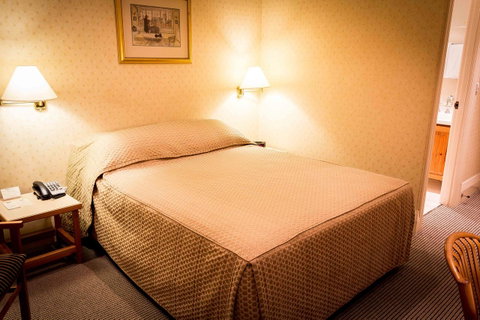 European Hotel - Tourism TAS 32