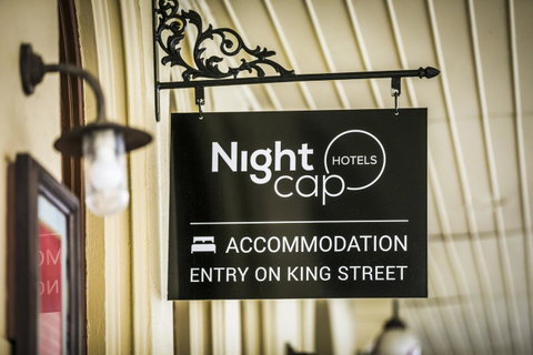 Nightcap At Belgian Beer Cafe - Tourism TAS 33