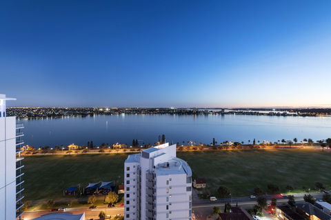 Pan Pacific Perth - Tourism TAS 7