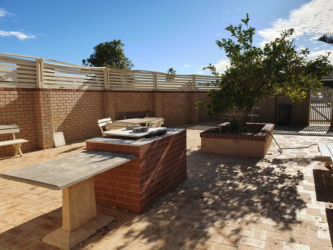 Ocean Beach Chalet 18 - Hobart Tourism 12