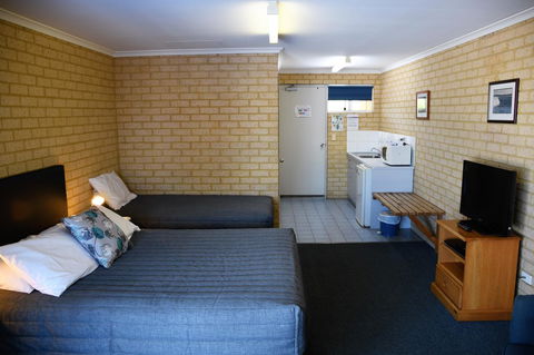 Kalbarri Seafront Villas - Tourism TAS 27