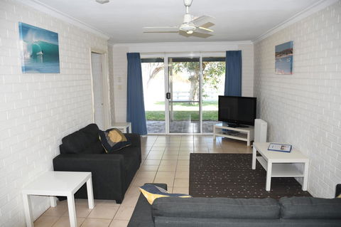 Kalbarri Seafront Villas - Tourism TAS 13