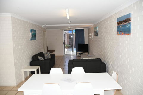 Kalbarri Seafront Villas - Tourism TAS 25