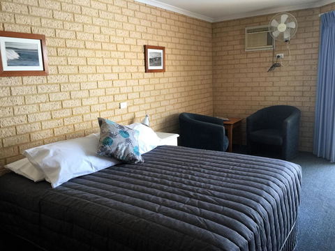 Kalbarri Seafront Villas - Tourism TAS 28