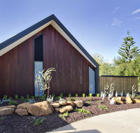 Margaret River Bungalows - Hobart Tourism