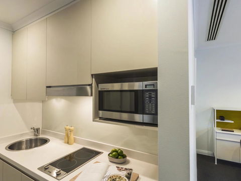 Citadines St Georges Terrace - Hobart Tourism 6