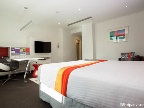 Citadines St Georges Terrace - Hobart Tourism 12