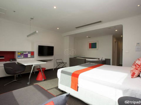 Citadines St Georges Terrace - Hobart Tourism 1
