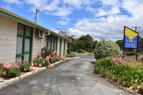 Mount Barker Valley Views Motel & Chalets, Western Australia - Hobart Tourism 19