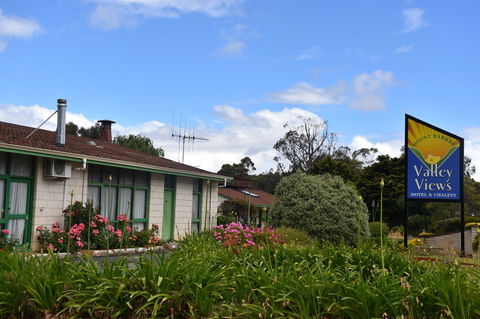 Mount Barker Valley Views Motel & Chalets, Western Australia - Hobart Tourism 0