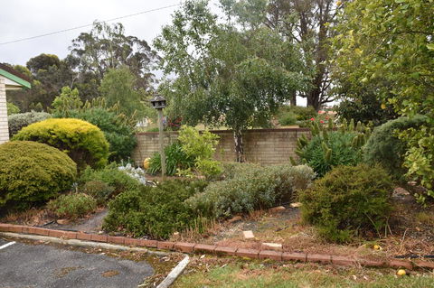 Mount Barker Valley Views Motel & Chalets, Western Australia - Hobart Tourism 20