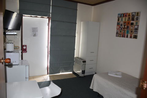 Mount Barker Valley Views Motel & Chalets, Western Australia - Hobart Tourism 42
