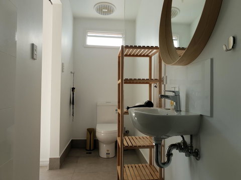 Captain\'s Heritage Cottage - Central Fremantle 2 Bedroom Historic Cottage - Tourism TAS 11