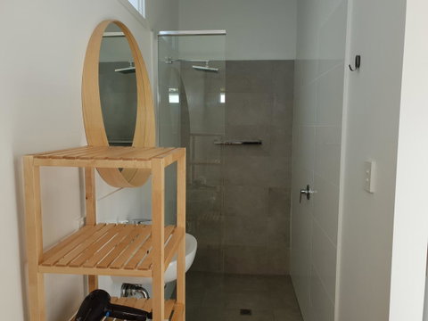 Captain\'s Heritage Cottage - Central Fremantle 2 Bedroom Historic Cottage - Tourism TAS 12