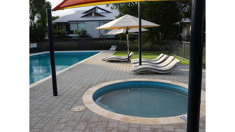 FortyTwo - Oceanside Retreat Busselton - Hobart Tourism 19