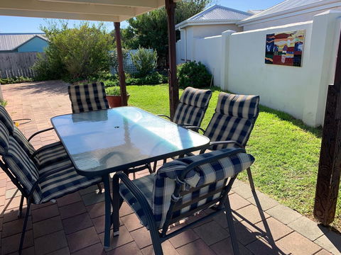 Beachside Prevelly Villas - Hobart Tourism 8