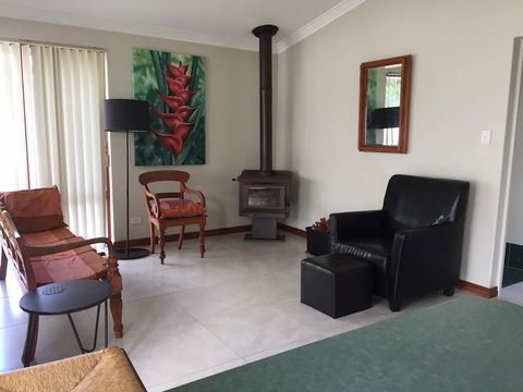 Beachside Prevelly Villas - Hobart Tourism 36