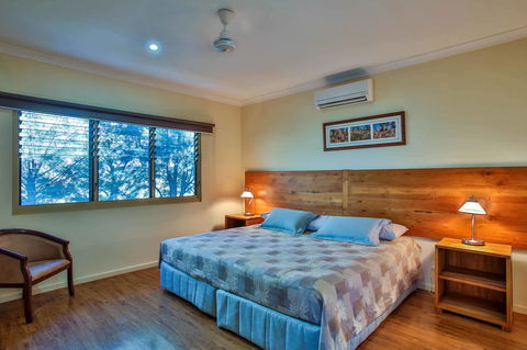 Kimberley Hotel - Hobart Tourism 1