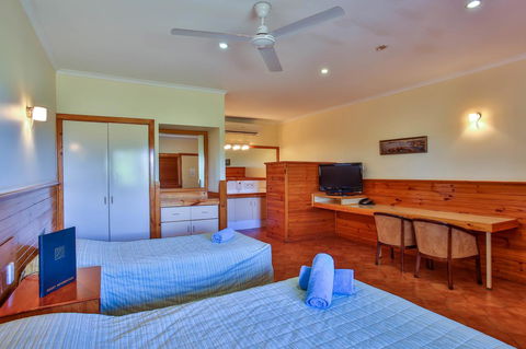 Kimberley Hotel - Hobart Tourism 2