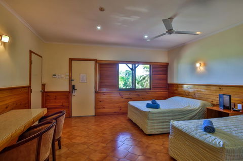Kimberley Hotel - Hobart Tourism 3