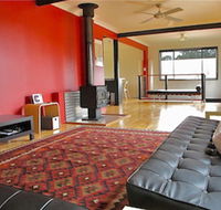 Pendeli Beach House - Tourism TAS
