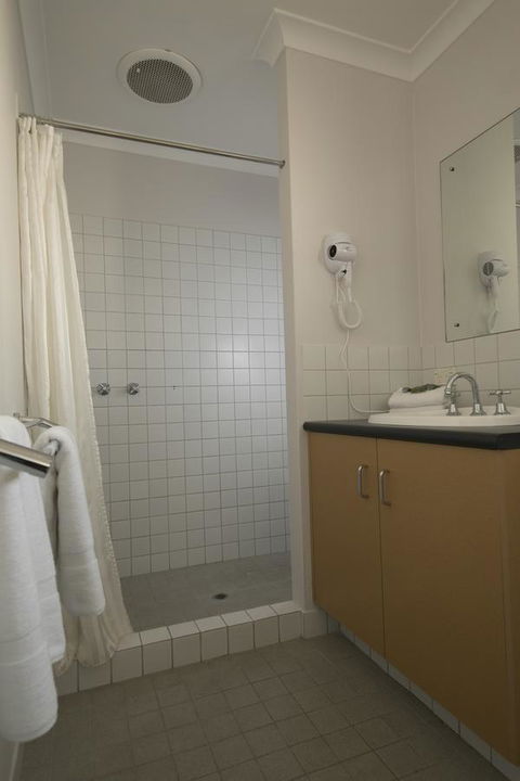 Amalfi Resort - Hobart Tourism 22