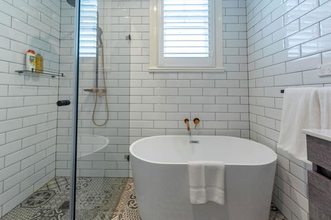 Heritage Townhouse Near Harbour Bridge - Tourism TAS 2
