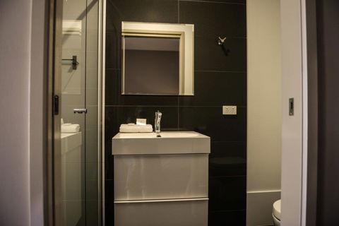 Crossroads Hotel - Hobart Tourism 22