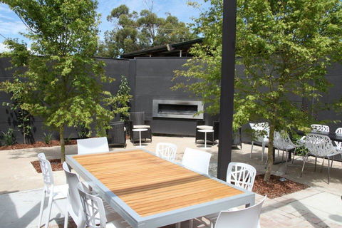 Crossroads Hotel - Hobart Tourism 23