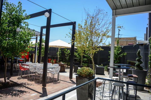 Crossroads Hotel - Hobart Tourism 32