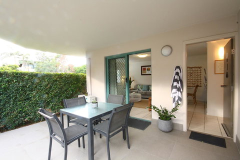 Cossies By The Sea - Tourism TAS 12