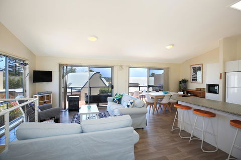 The Cove At Culburra - Direct Access To Beach - Hobart Tourism 1