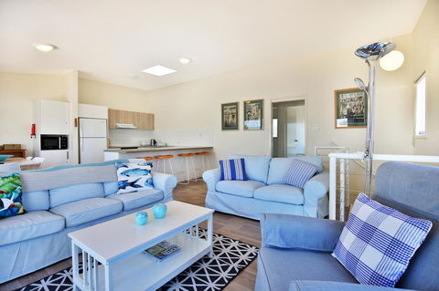 The Cove At Culburra - Direct Access To Beach - Hobart Tourism 5