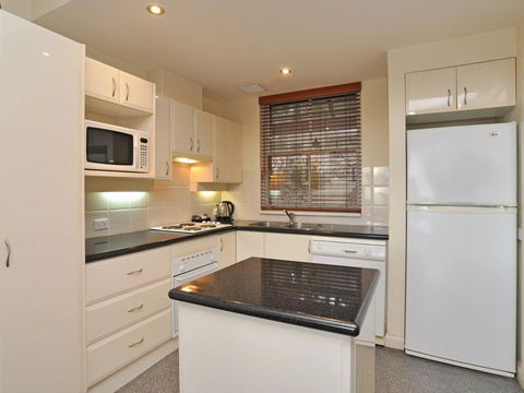 Villa Executive 2br Cypress DS Located Within Cypress Lakes Resort - Hobart Tourism 13