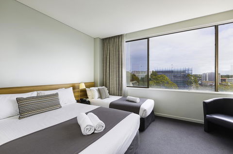 Metro Hotel Miranda - Tourism TAS 19